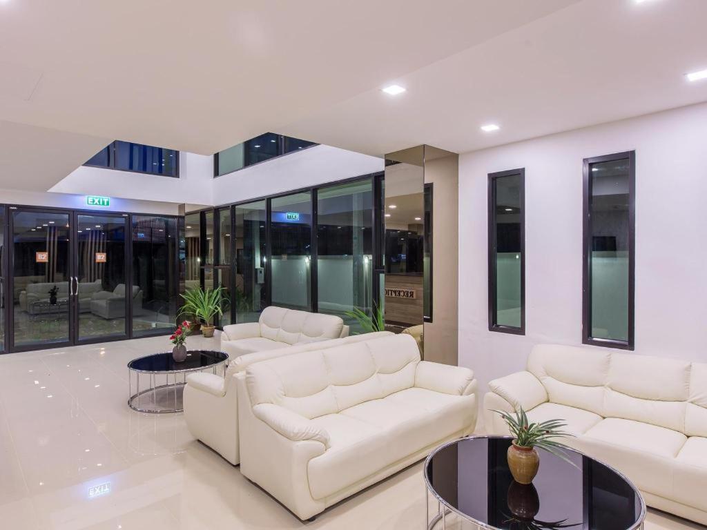 B2 Ubon Premier Hotel Ubon Ratchathani Zewnętrze zdjęcie